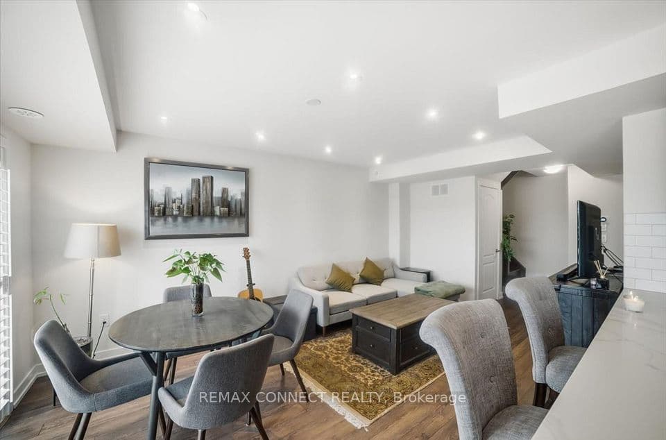 10 Westmeath Lane 2231, Markham, ON L6B 1N5 – photo 3