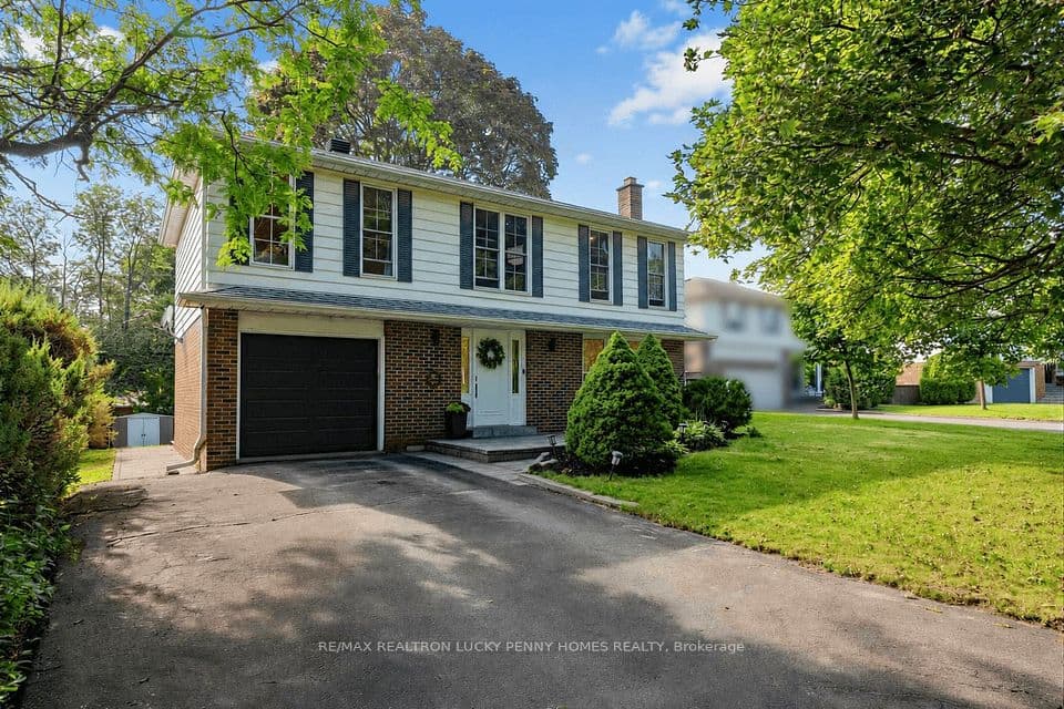 38 Walkerton Drive, Markham, ON L3P 1H8 – photo 2