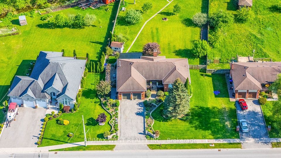 2559 Line 6 Line, Bradford West Gwillimbury, ON L3Z 2B2 – photo 2