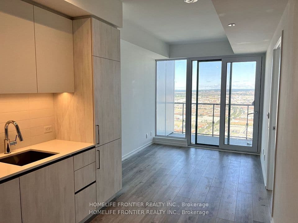 7890 Jane Street 4308, Vaughan, ON L4K 0K9 – photo 3
