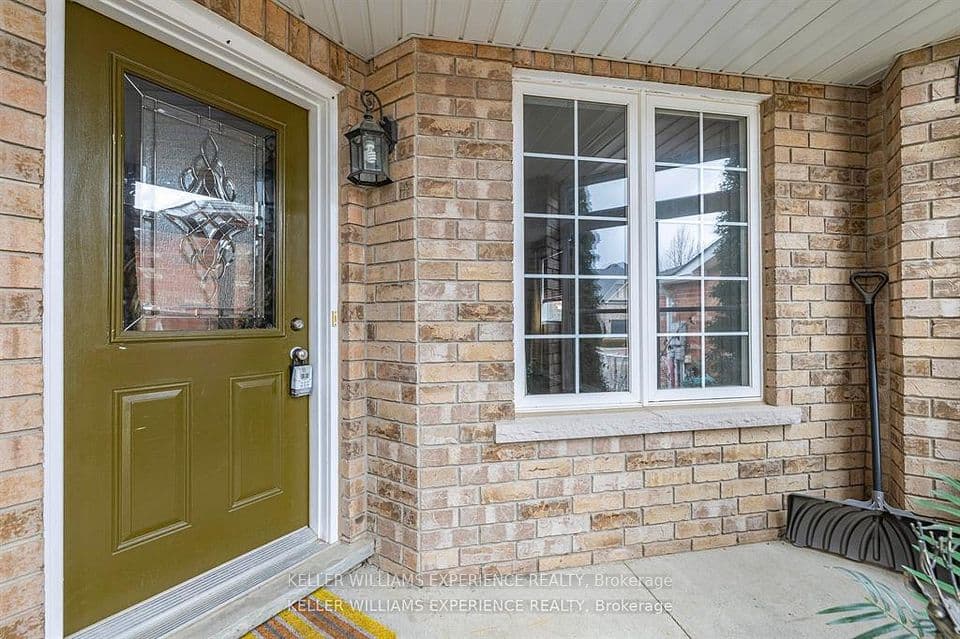 59 Mike Hart Drive, Essa, ON L0M 1B4 – photo 2