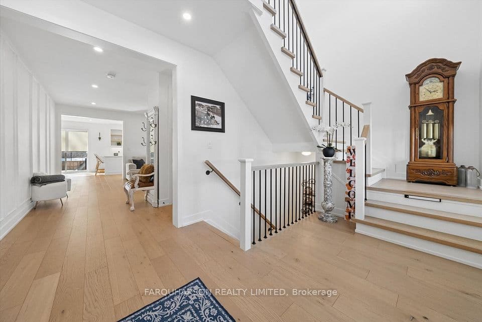 18 Victoria Drive, Uxbridge, ON L9P 1G8 – photo 2