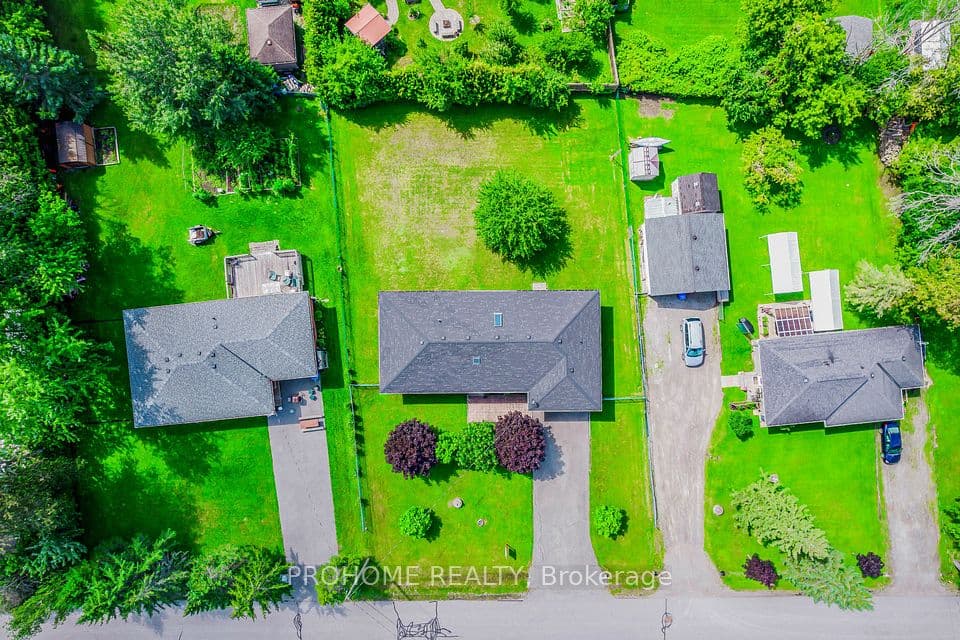 10 Joel Avenue, Georgina, ON L0E 1S0 – photo 3