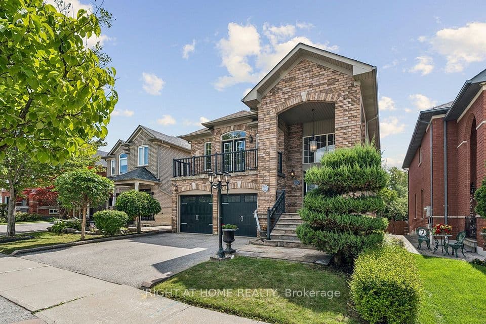 251 Sonoma Boulevard, Vaughan, ON L4H 1R5 – photo 3