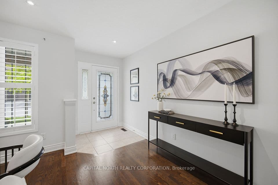 29 Ulson Drive, Richmond Hill, ON L4E 4V6 – photo 3