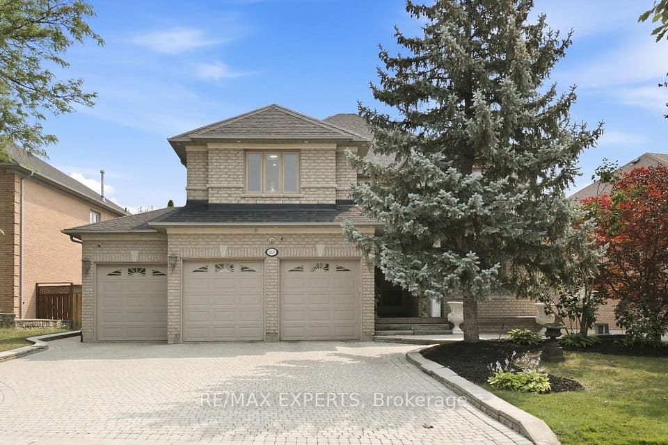 215 Velmar Drive, Vaughan, ON L4L 8K3 – photo 3