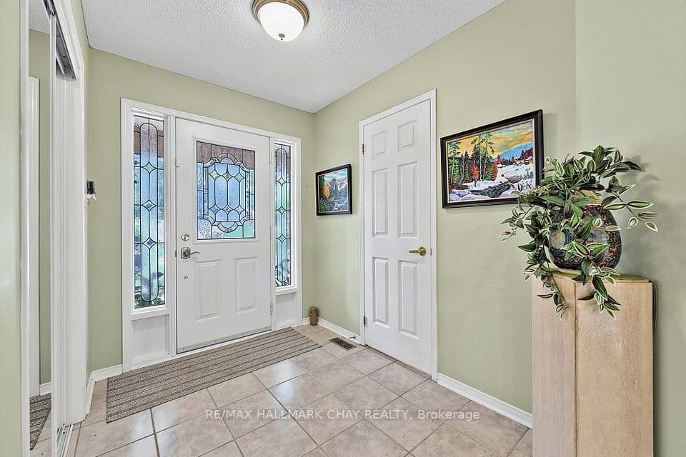 204 Riverview Road 24, New Tecumseth, ON L9R 1Y2 – photo 3