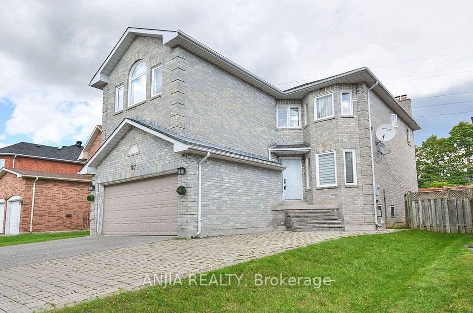 127 Tomlinson Circle, Markham, ON L3R 9K4 – main photo