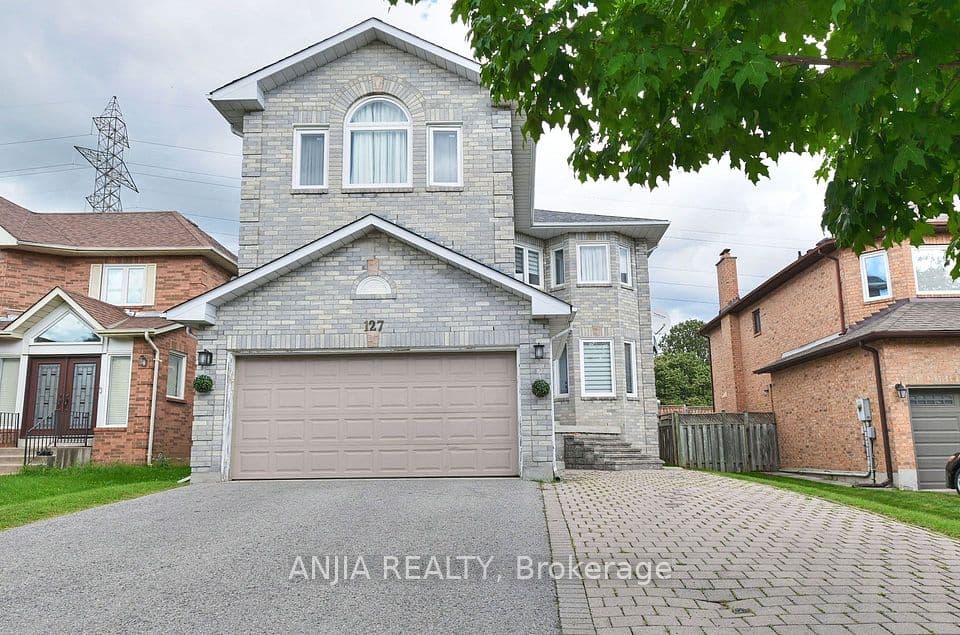 127 Tomlinson Circle, Markham, ON L3R 9K4 – photo 2