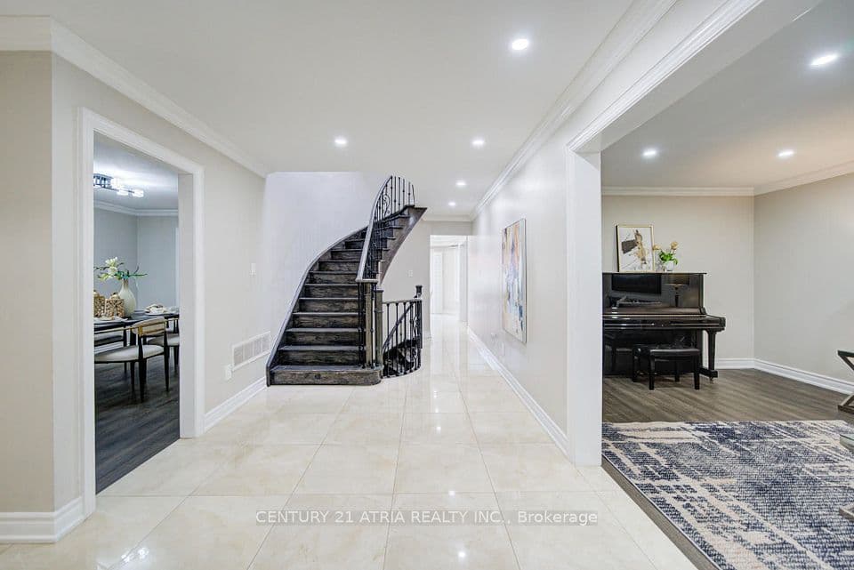 47 Coledale Road, Markham, ON L3R 7X1 – photo 2
