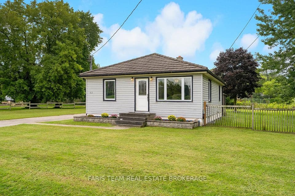 62 Toll Road, East Gwillimbury, ON L9N 1G6 – main photo