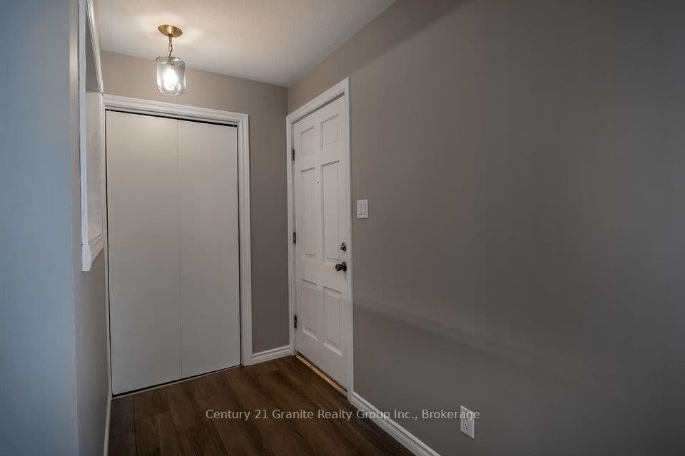 55 Wellington Street E, New Tecumseth, ON L9R 1G8 – photo 3