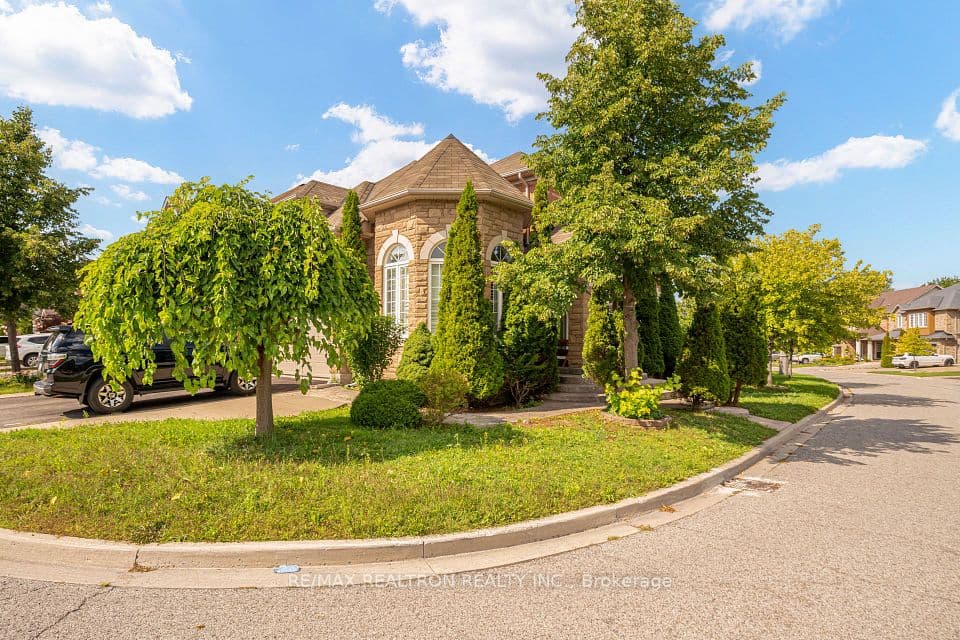 14 Kentview Crescent, Markham, ON L6B 0E2 – photo 2