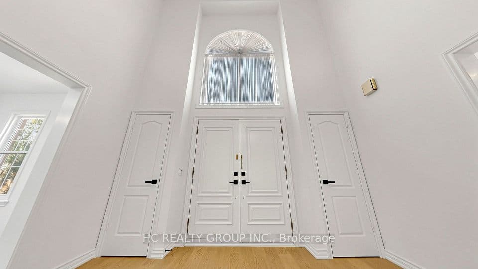 26 Landmark Court, Markham, ON L3R 0Z5 – photo 3