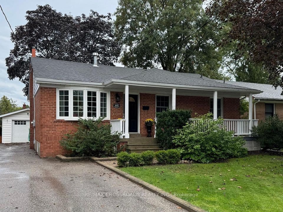 432 Paliser Crescent N, Richmond Hill, ON L4C 1R6 – photo 2