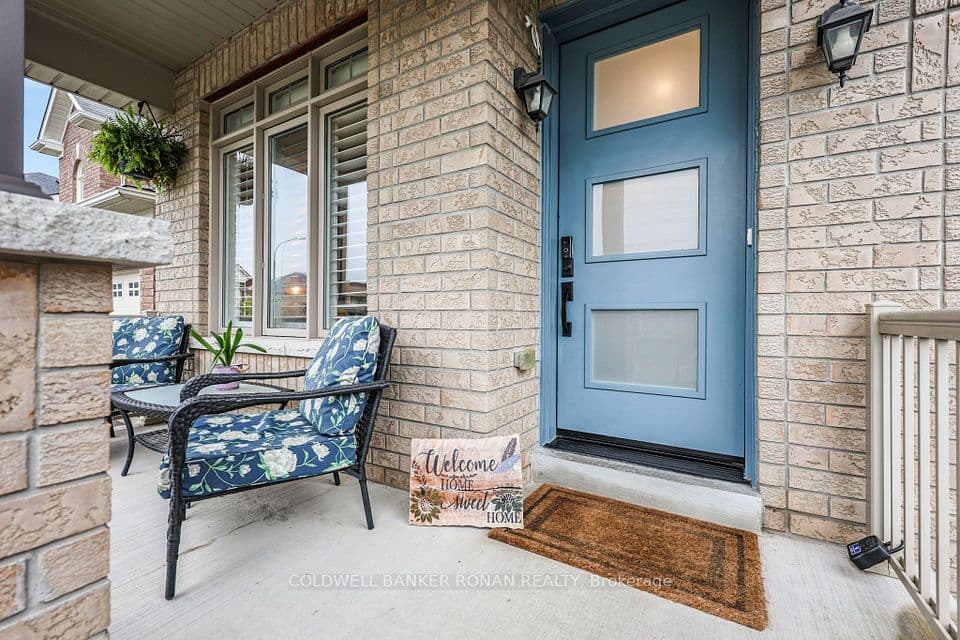 190 Strachan Trail, New Tecumseth, ON L0G 1A0 – photo 2
