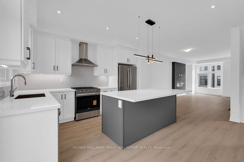 82 Brandon Crescent, New Tecumseth, ON L0G 1W0 – photo 3