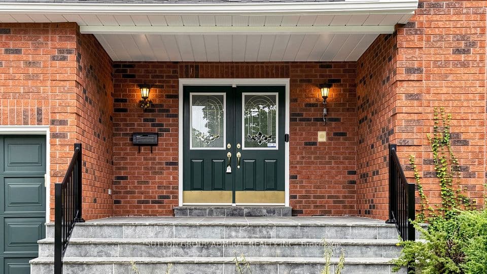 41 Captain Armstrong Lane, Markham, ON L3P 3E1 – photo 3
