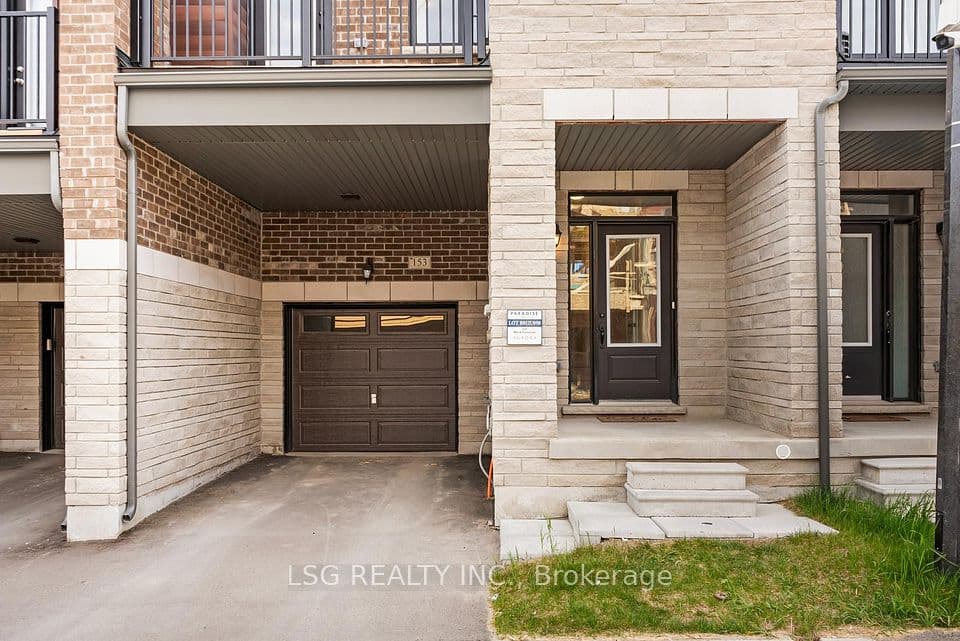 153 Blick Crescent, Aurora, ON L4G 7B6 – photo 3