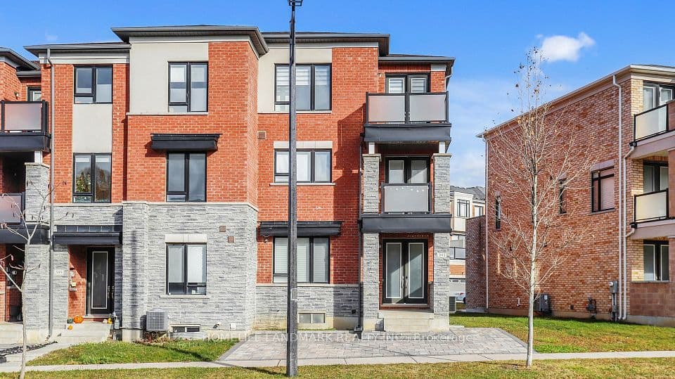 393 William Graham Drive, Aurora, ON L4G 0Z9 – main photo