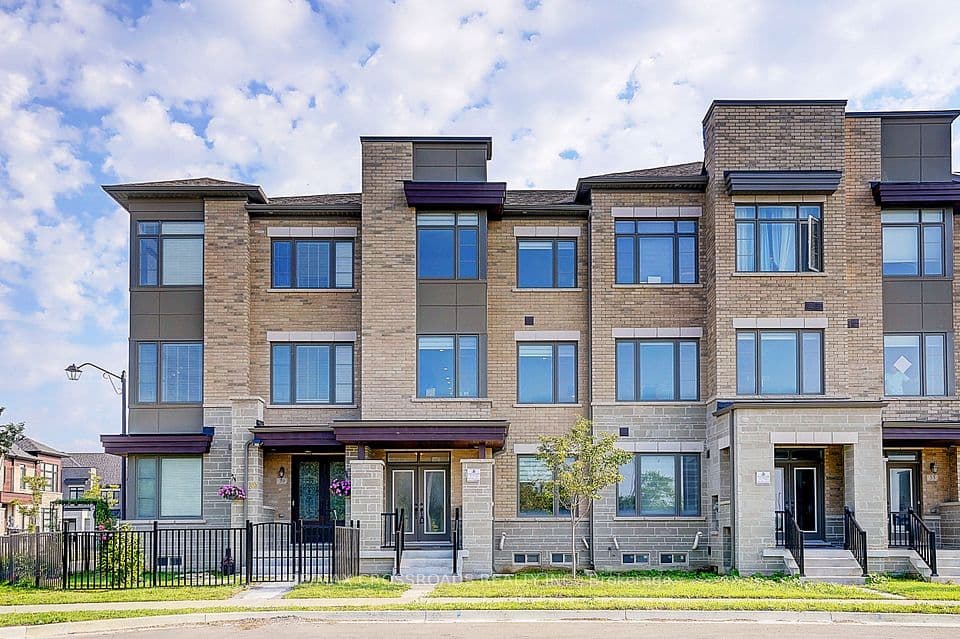 37 Mccague Avenue, Richmond Hill, ON L4S 0J4 – main photo