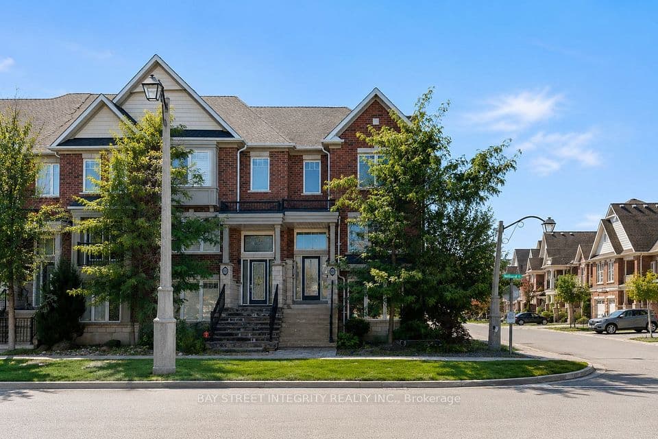 980 Millard Street, Whitchurch-Stouffville, ON L4A 0T2 – photo 2