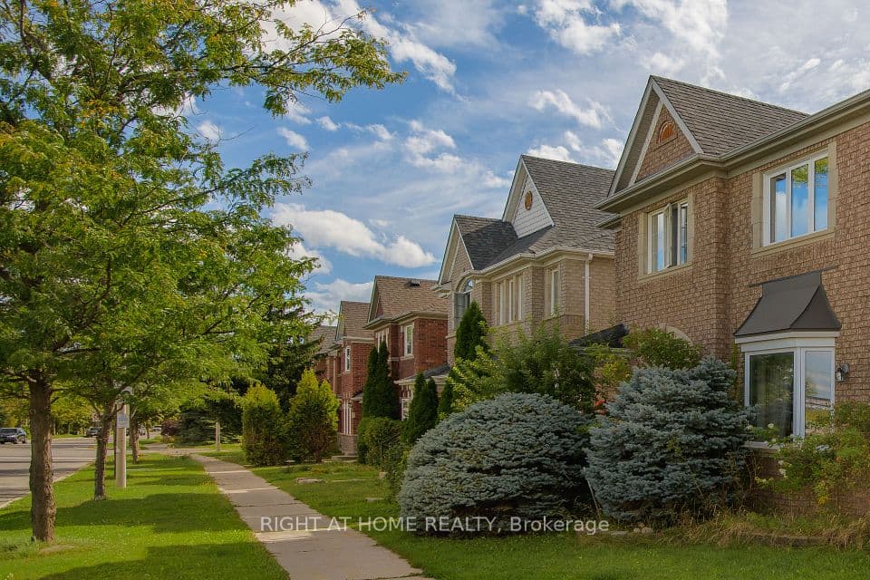 4 Forest Run Boulevard, Vaughan, ON L4K 5J8 – photo 3