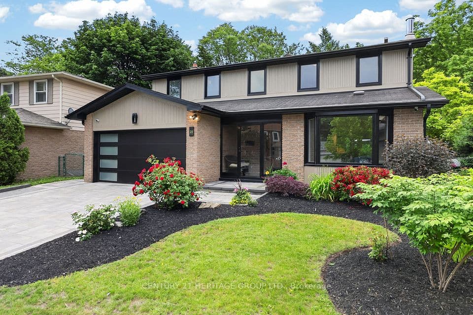 28 Innis Crescent, Richmond Hill, ON L4C 5K2 – main photo
