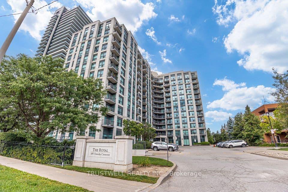 185 Oneida Crescent 808, Richmond Hill, ON L4B 0B1 – main photo