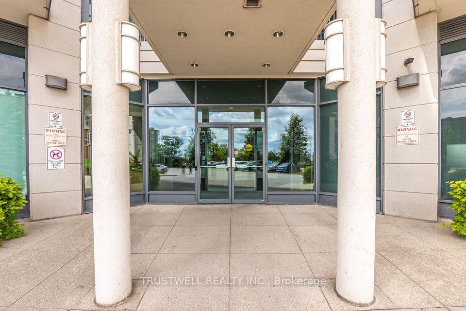 185 Oneida Crescent 808, Richmond Hill, ON L4B 0B1 – photo 3