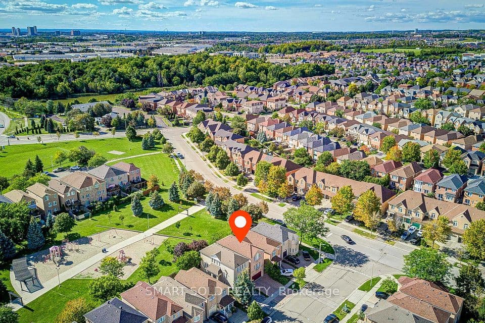 6 Sugarforest Drive, Vaughan, ON L4J 8M7 – photo 2