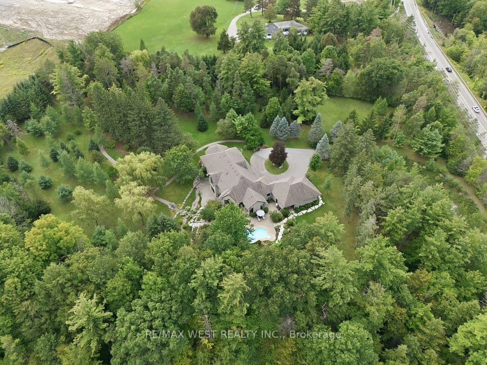5775 Kirby Road, Vaughan, ON L0J 1C0 – photo 2