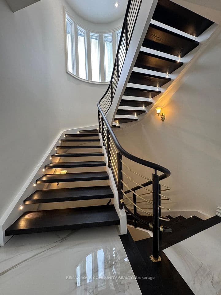 76 Silver Fox Place, Vaughan, ON L6A 1G2 – main photo
