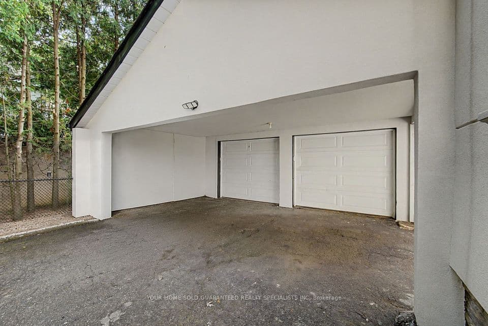 14376 JANE Street, King, ON L0G 1J0 – photo 2
