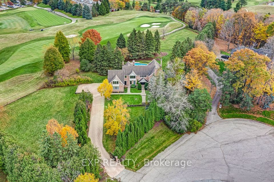 15 Jarvis Avenue, Aurora, ON L4G 6W8 – main photo