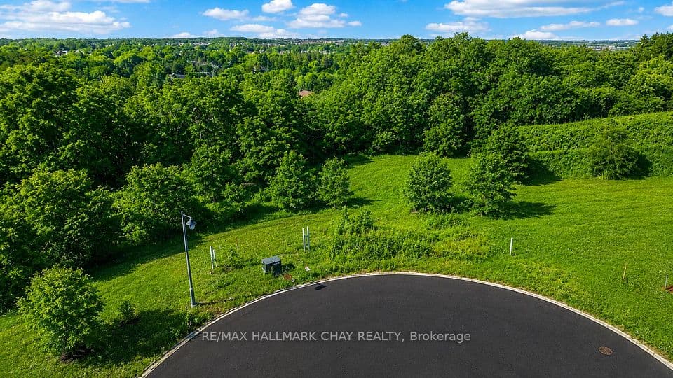 10 Tower Court Lot 4, Richmond Hill, ON L4E 3L4 – photo 2
