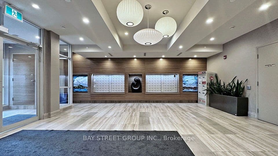 2 Adam Sellers Street 603, Markham, ON L6B 1P2 – photo 3