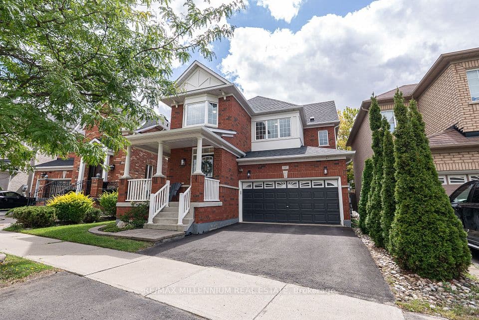 107 Horsedreamer Lane, Whitchurch-Stouffville, ON L4A 0K8 – main photo
