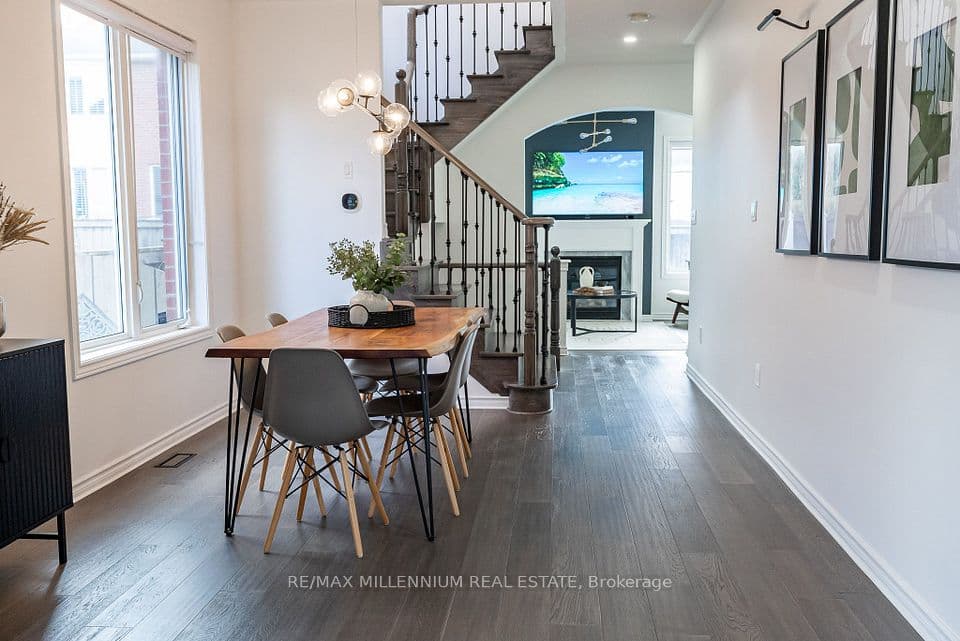 107 Horsedreamer Lane, Whitchurch-Stouffville, ON L4A 0K8 – photo 3