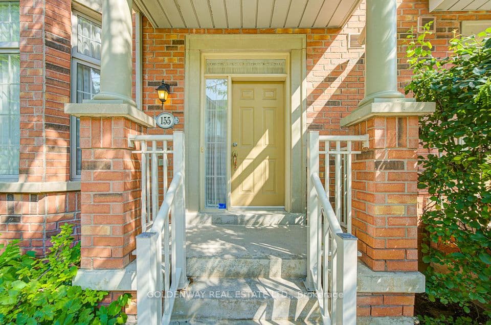 155 Legends Way TH0034, Markham, ON L3R 6A6 – photo 2
