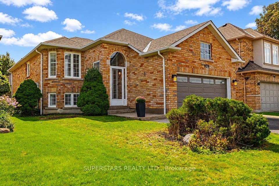 167 Humberland Drive, Richmond Hill, ON L4E 3S9 – photo 2