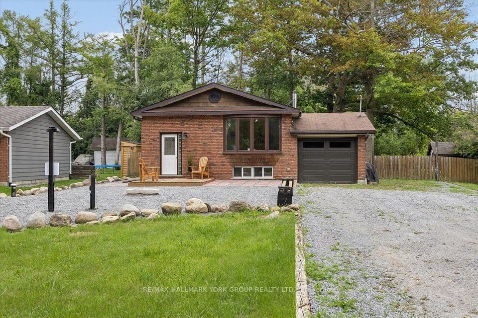 25765 Maple Beach Road, Brock, ON L0K 1A0 – photo 2