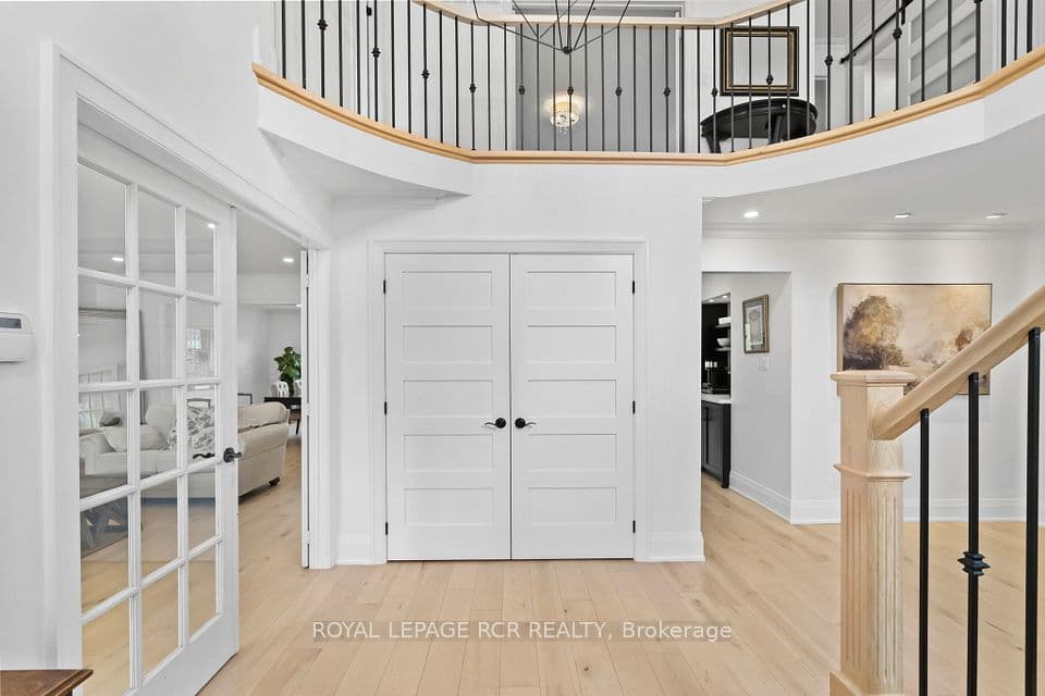409 Alex Doner Drive, Newmarket, ON L3X 1C6 – photo 3