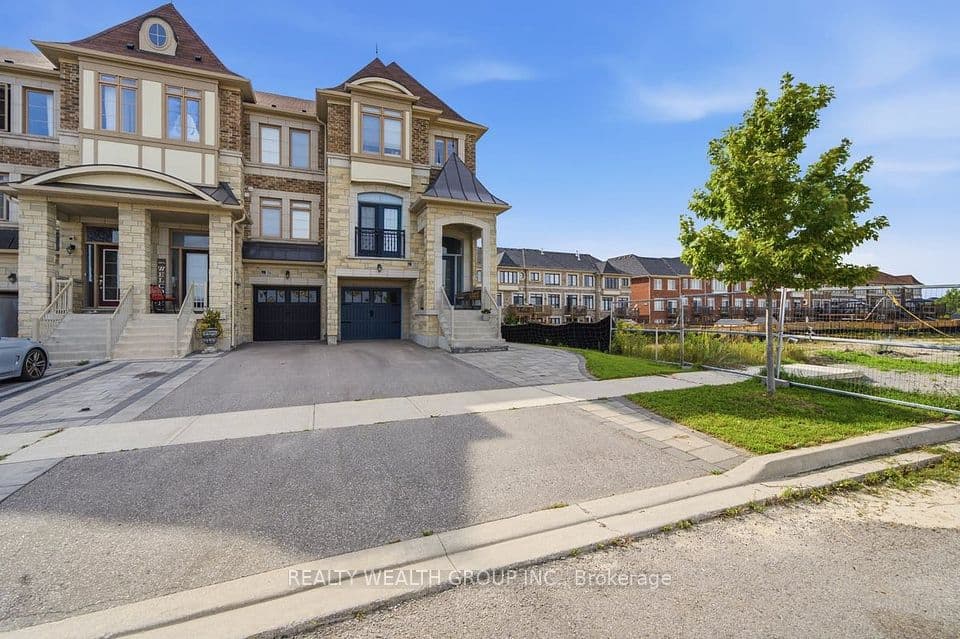 122 Dundonnell Place, Vaughan, ON L4H 4R8 – photo 3