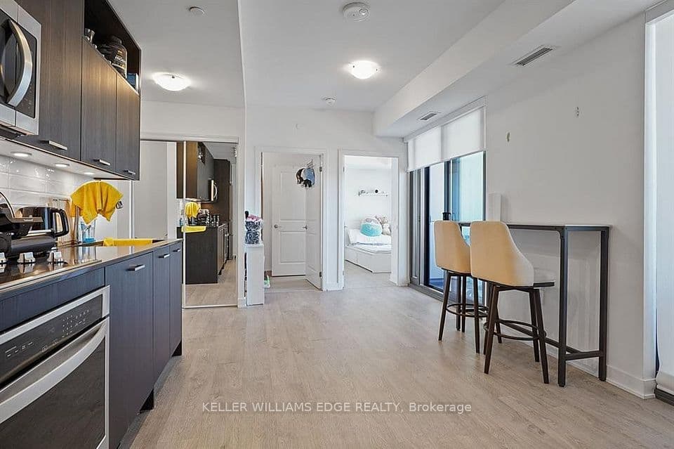120 Eagle Rock Way 508, Vaughan, ON L6A 5C9 – photo 3