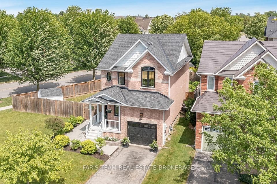 86 Margaret Graham Crescent, East Gwillimbury, ON L0G 1M0 – main photo