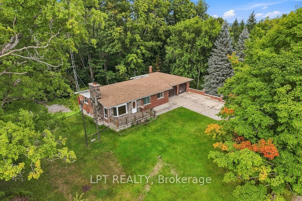 586 Hwy 47 Highway, Uxbridge, ON L9P 1R1 – photo 2