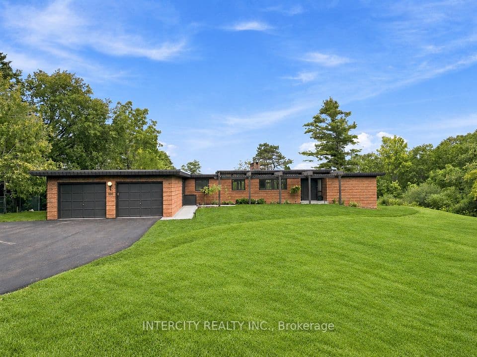 100 Ravendale Court, Vaughan, ON L0J 1C0 – main photo