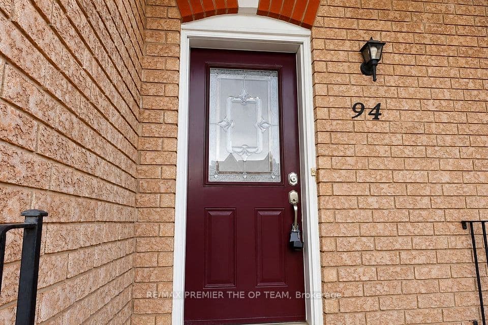 94 Kelso Crescent, Vaughan, ON L6A 2K6 – photo 2