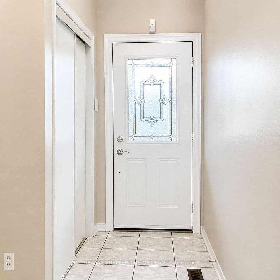 94 Kelso Crescent, Vaughan, ON L6A 2K6 – photo 3